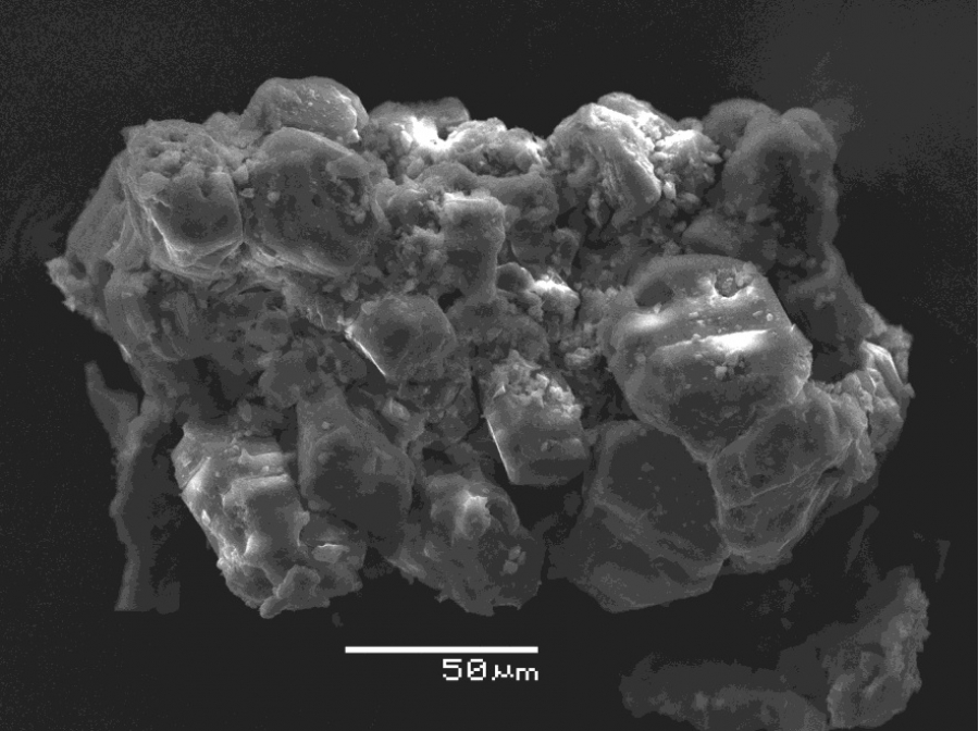 Ученый из МГУ с коллегами обнаружил, что минералы степановит и жемчужниковит имеют уникальную структуру